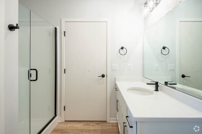 STUDIO, 1BA - 615SF - Two Points Crossing