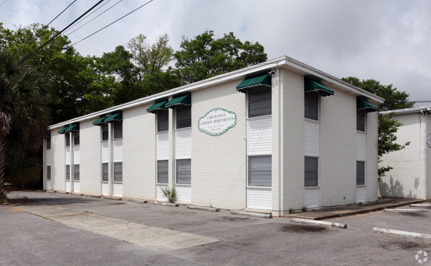 Carlieanna Garden Apartments - Carlieanna Garden Apartments