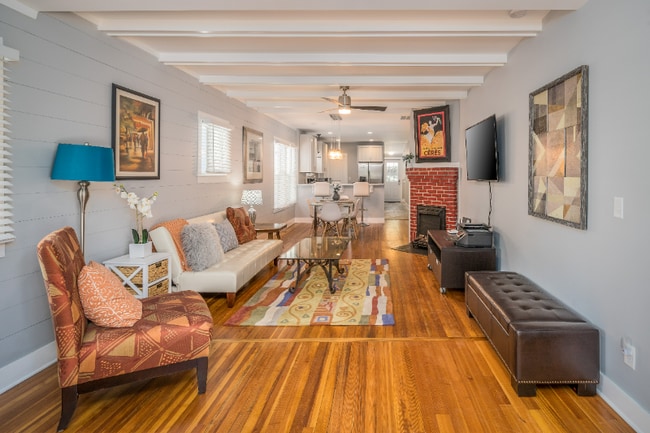 Photo - 26 Hanover St