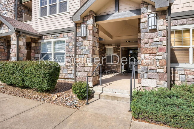 Building Photo - 15455 Canyon Rim Dr Unit 203