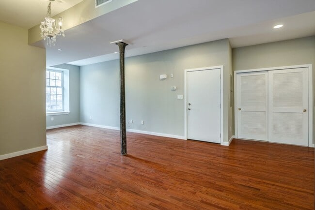 Photo - 301 Market St Unit 2