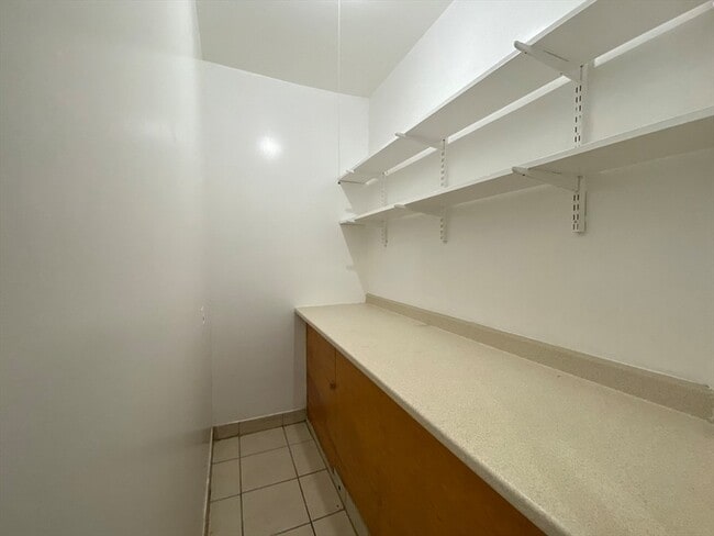 Photo - 884 Huntington Ave Unidad 1