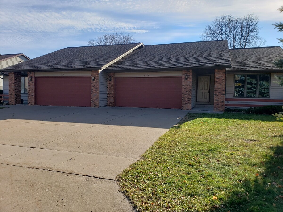 Photo - 1207 W Wausau Ave