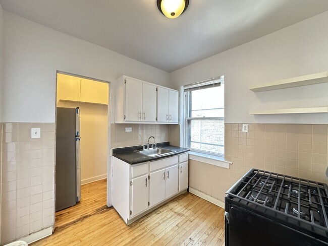 Photo - 7147 S Constance Ave Unit E3