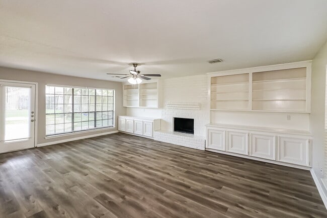 Photo - 15127 Camino Del Sol Dr