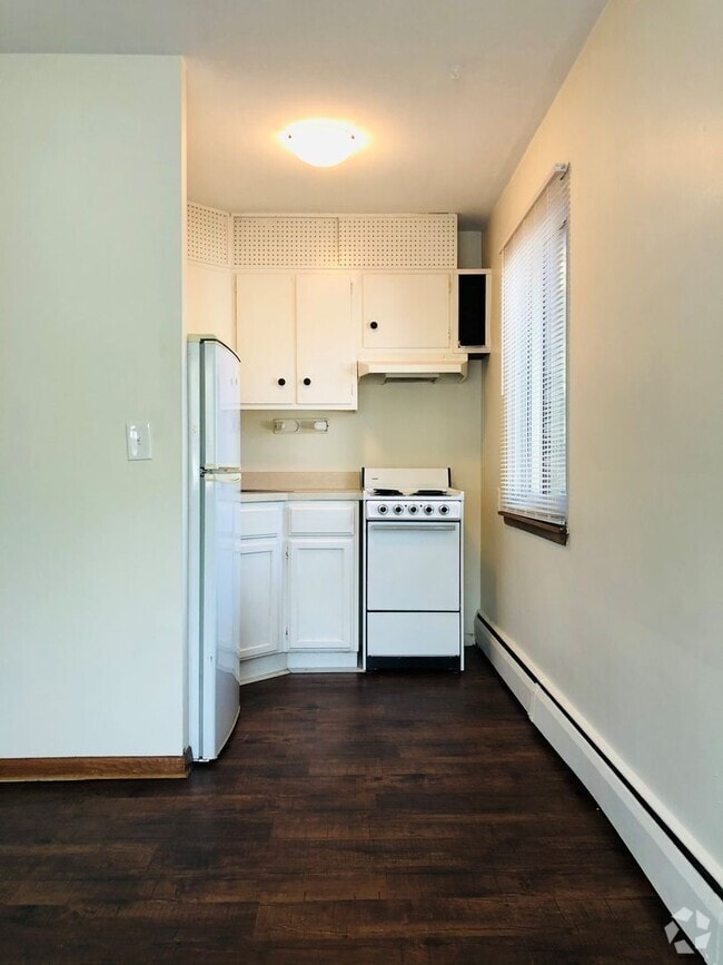 Building Photo - 3609 Grand Ave S Rental