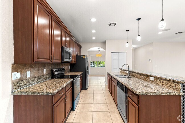 Building Photo - 6809 Osage Cir Rental