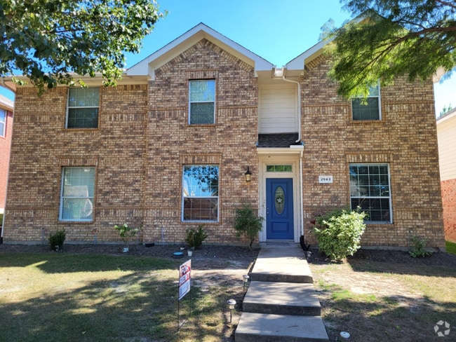 Building Photo - 2943 Deer Ridge Dr Rental