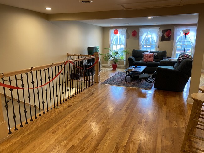 Photo - 28 Dove St Unit 2