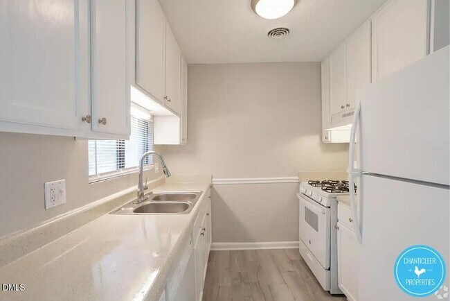 24 Rectory St Unit 82