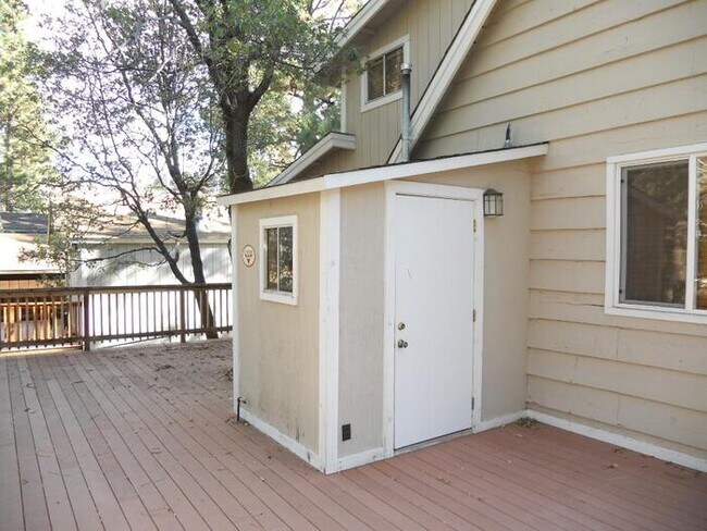 Photo - Spacious 4-Bedroom, 2-Bath Home ? Pet Frie...