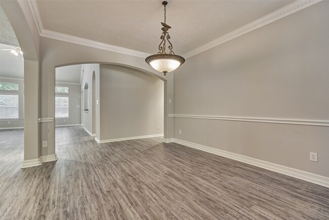 Building Photo - 7 Raindance Ct