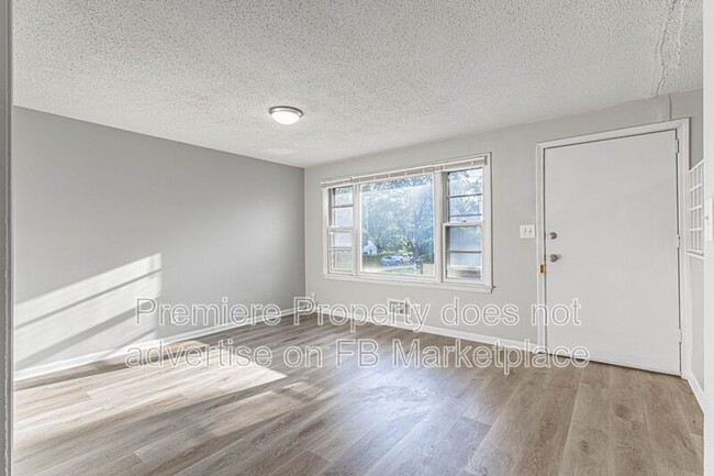 Photo - 2503 S Vermont Ave