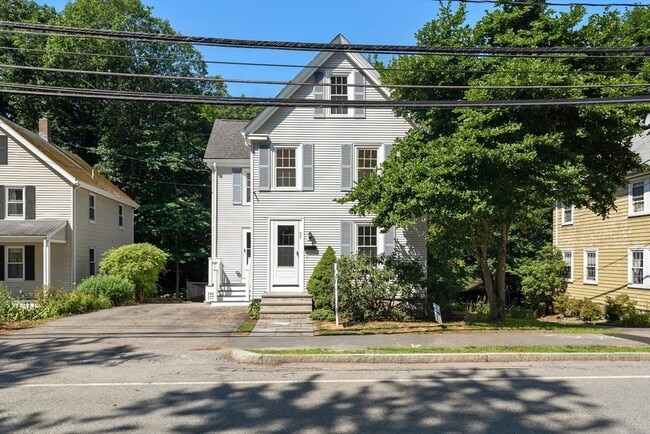 Building Photo - 37 Cedar St