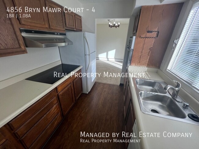 4856 Bryn Mawr Ct