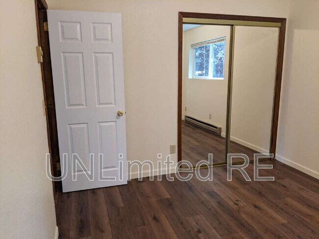 321 N Park St Unit C
