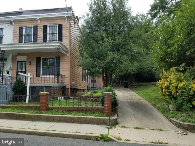 Building Photo - 1395 Morris Rd SE Rental
