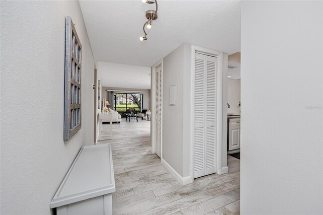 Photo - 129 Lakeview Way