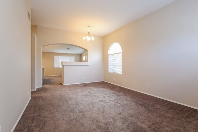 Photo - 5991 Halehaven Dr