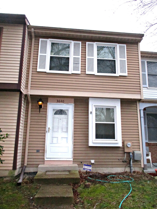 Fully Updated 2BR/1.5 BA Townhome in Pasad... - Fully Updated 2BR/1.5 BA Townhome in Pasad...