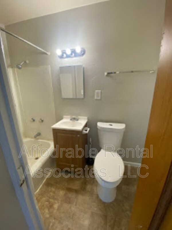 Photo - 1951 S 11th St Unit Upper