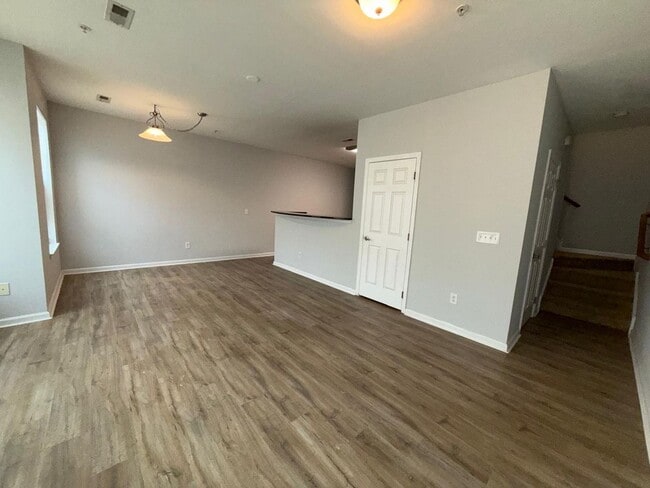 Photo - 7b Iron Works Way