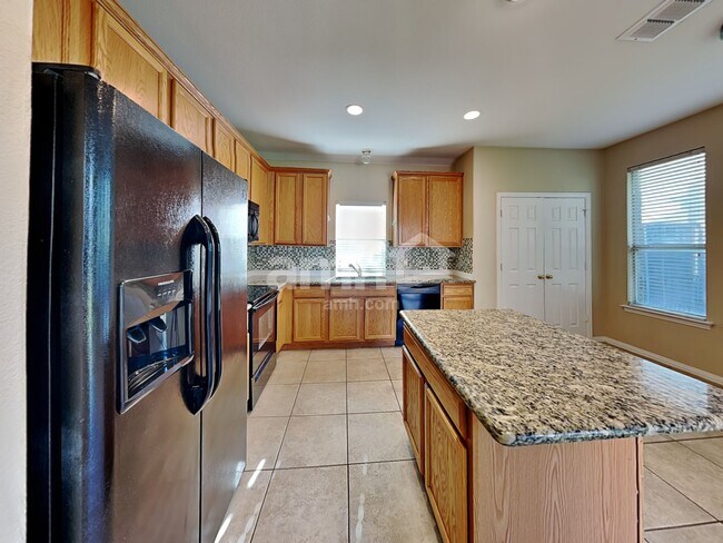 Photo - 3637 Caroline Ct