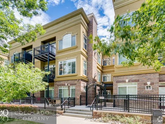 Building Photo - 1776 Race St Unit 301 Rental