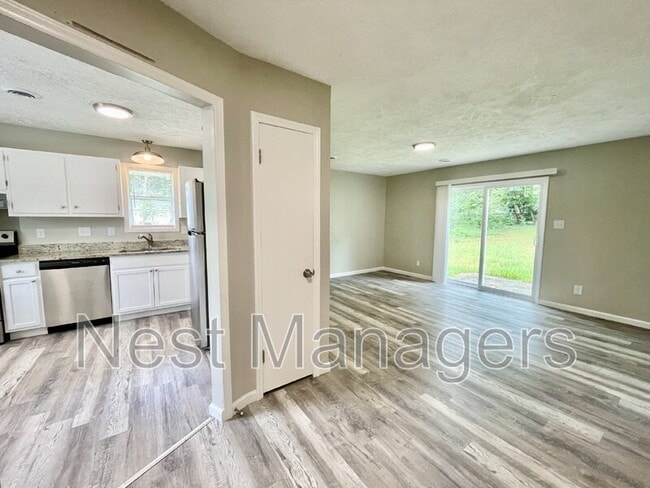 Photo - 6405 Lorell Ct