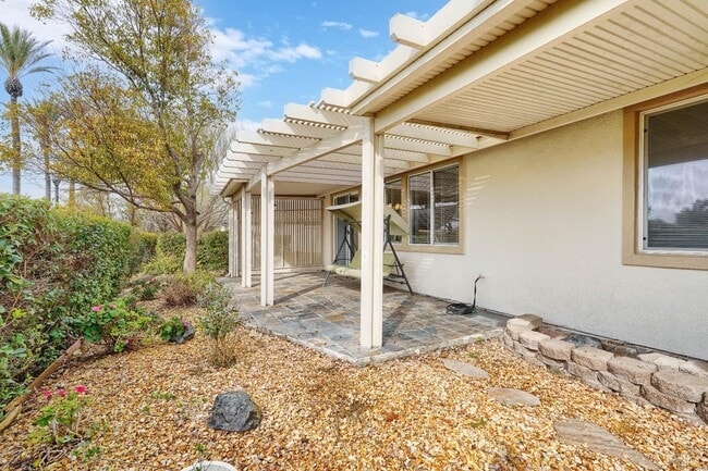 Photo - 364 Whistling Straits Way