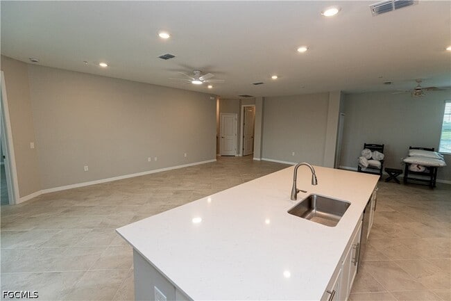 Photo - 15908 Grn Acrs Ave Unidad 4421