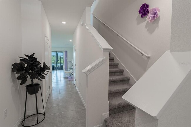 Photo - 1456 Isleta Lp