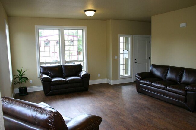 Photo - Your next home!  Minutes from Fred Meyer, ...