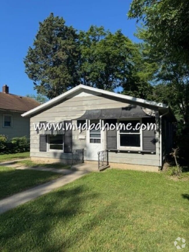 Building Photo - 4724 Warsaw St Rental