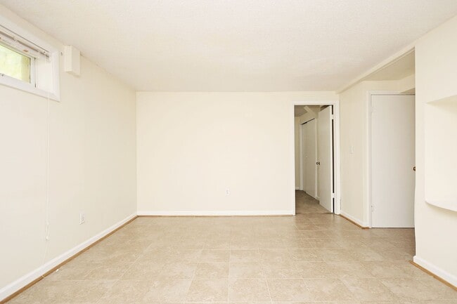 Photo - Student-Friendly Fry's Spring Basement Apartment