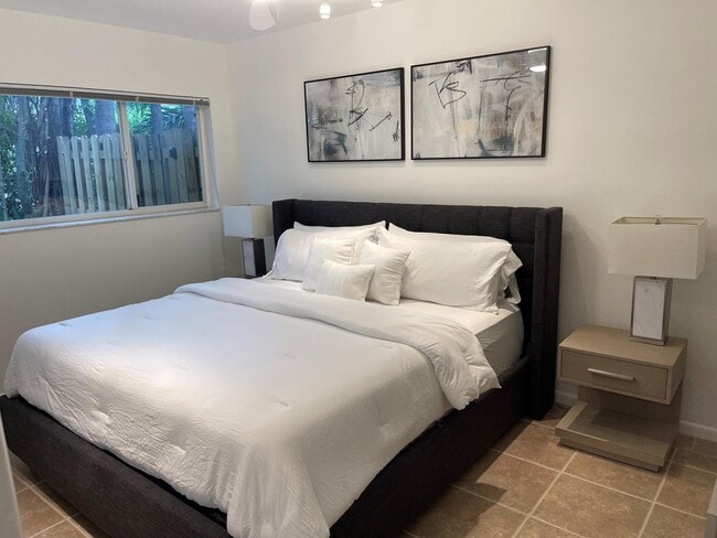 Photo - 234 Oleander Ave Unidad 2