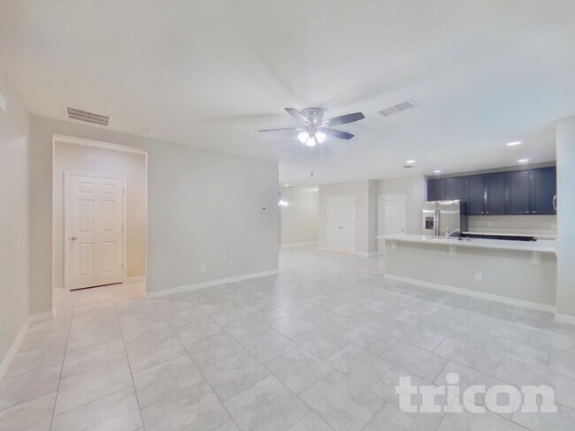 Photo - 34633 Salerno Cir