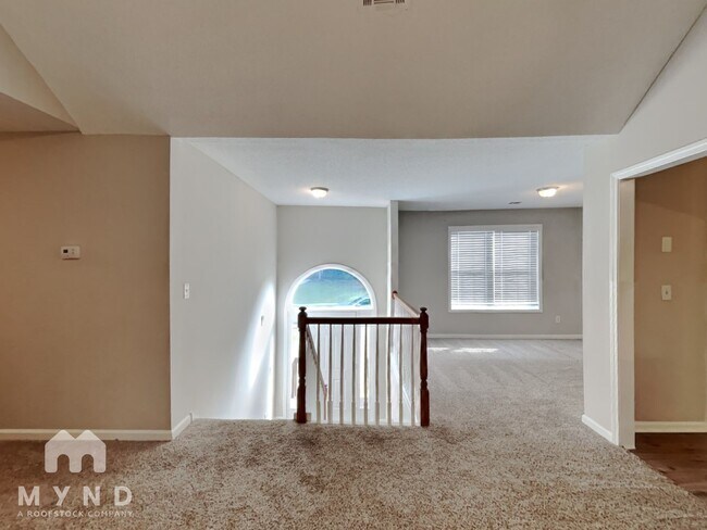 Photo - 1013 Vineyard Walk