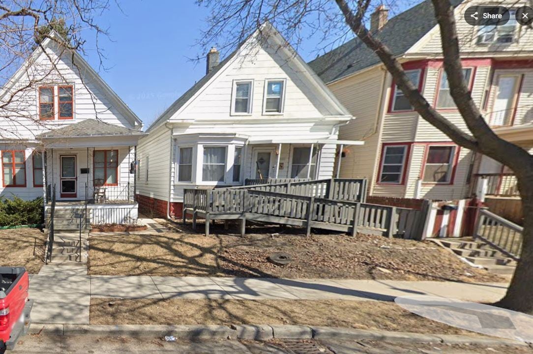 Photo - 1922 S Congo Ave