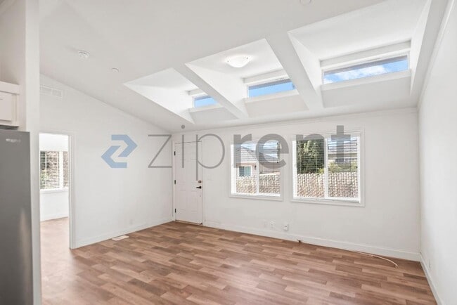 Photo - 2838 Romagnolo St