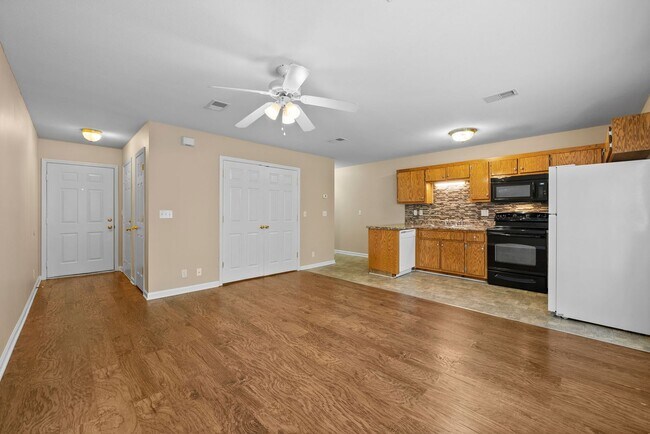 Photo - 247 Senator Dr Unit A