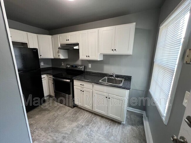 Photo - 1214 Parham St Unit 1