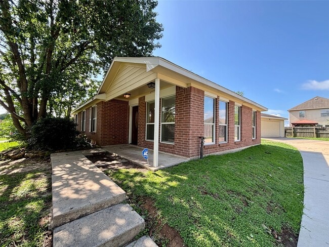 Photo - 13019 Skyline Dr