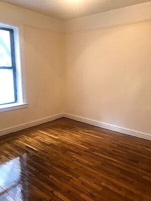 Photo - 2718 Morris Ave Unidad #G