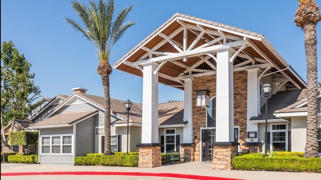 Elate Rancho Cucamonga - 55+ Active Adult Apartment Homes
