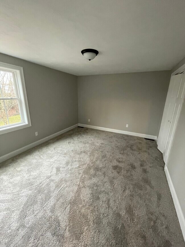 Photo - 13 Firefly Ln