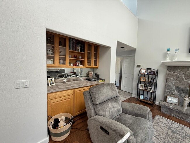 Photo - 3 Cinder Ln