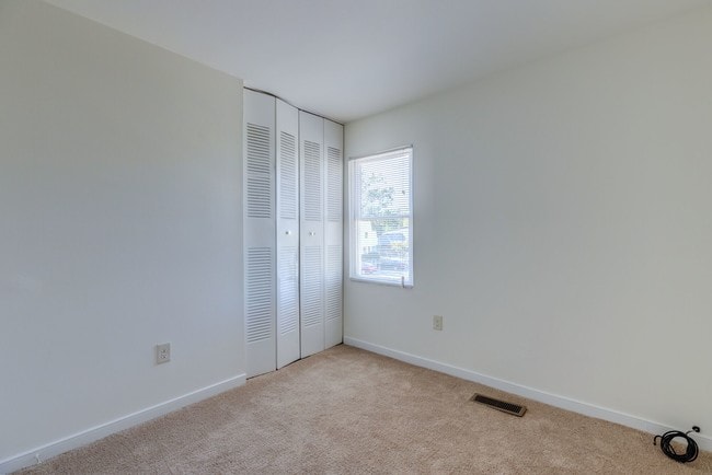 Photo - 3357 Dill Ave