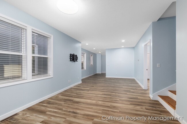 Photo - 4 Bed, 2 Full Bath Fully Remodeled Home