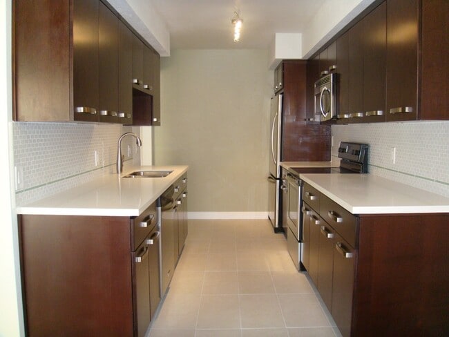 Photo - 1730 Camino Palmero St